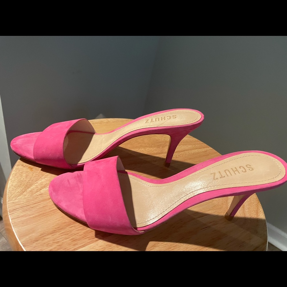 Pink kitty heels
